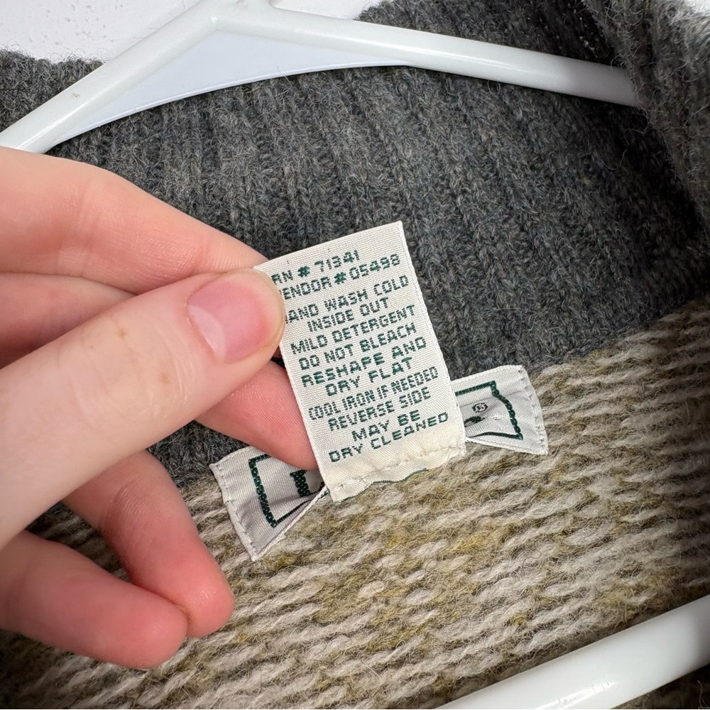 VINTAGE L.L Bean 100% Wool Cardigan Sweater Women’s Small Cottagecore Mixed Gray - Picture 6 of 11